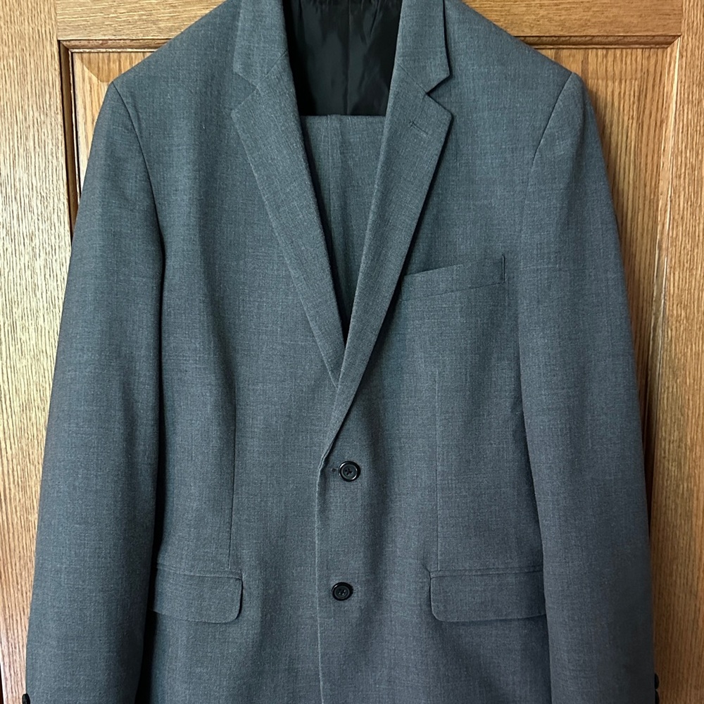 Classic Gray Boy’s Suit - Sz 20